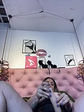 Snapshot of antonella87 chatting on 06.03.26 antonella87 online show from 06.03.26