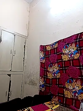 reemacouple007 online show from 09.17.25