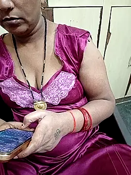 reemacouple007 online show from 10.08.25