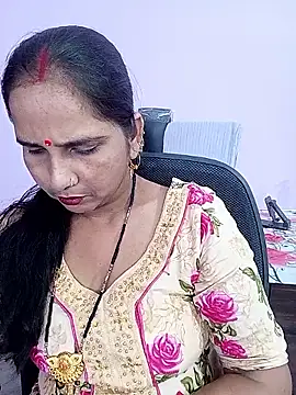 Snapshot of reemacouple007 chatting on 05.26.26 reemacouple007 online show from 05.26.26