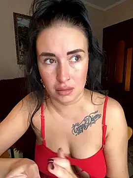 Snapshot of Roxana_Bell chatting on 01.18.26 Roxana Bell online show from 01.18.26