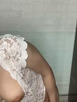 Linda-Mora online show from 01.04.25