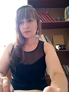 Snapshot of tata_laima__ chatting on 02.03.25 tata laima online show from 02.03.25
