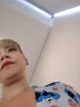 tata laima   online show from 11.17.25