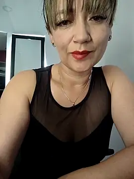 tata laima   online show from 11.18.25