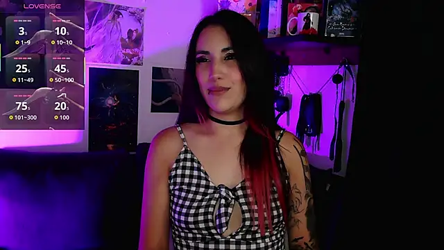 BLACKTSUKI7  online show from 11.18.25