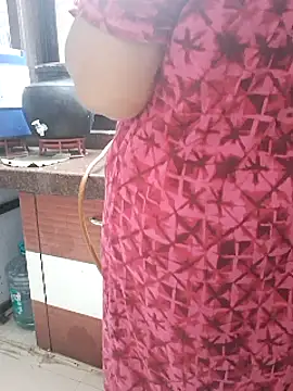 Ravina patil1 online show from 01.04.25