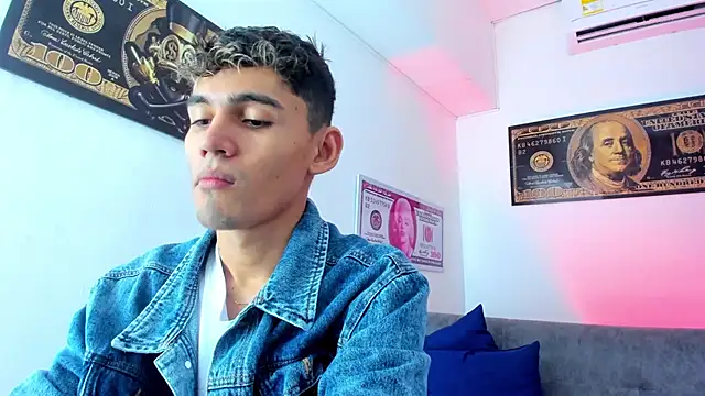EstebanPerez  online show from 12.16.24