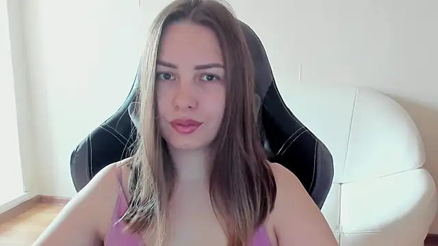 Mia shy1 online show from 05.13.26