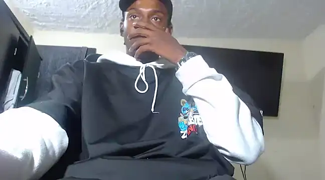 Snapshot of Real1jc chatting on 01.14.25 Real1jc online show from 01.14.25