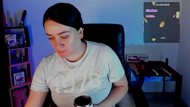 sara goodgirl13 online show from 09.28.25