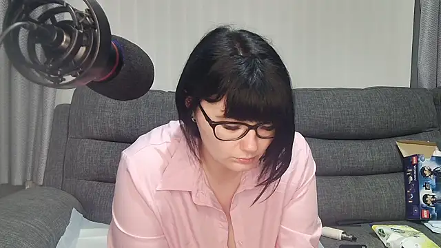 Snapshot of SquirtingIrishShannon chatting on 01.27.25 SquirtingIrishShannon online show from 01.27.25