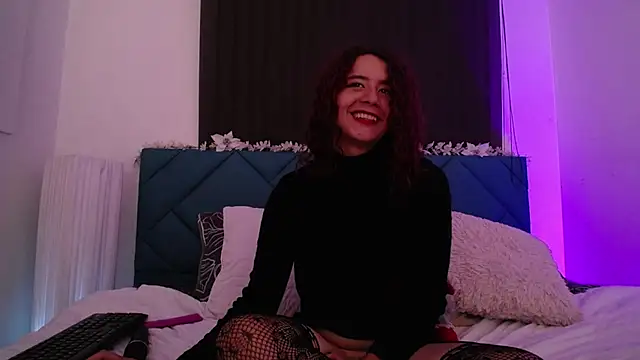 Moony 14 online show from 12.22.24