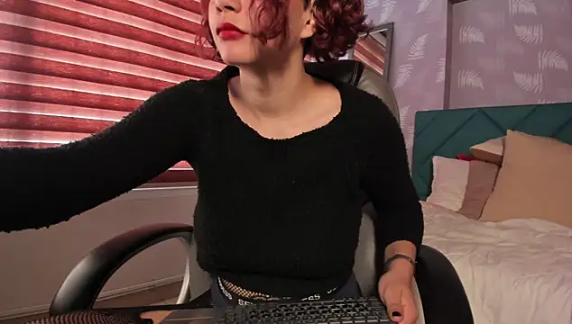 Moony 14 online show from 01.04.25