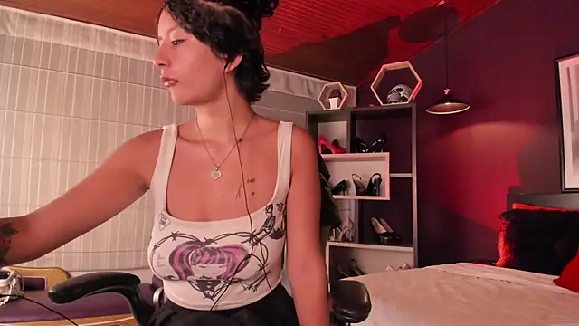 Moony 14 online show from 04.01.26