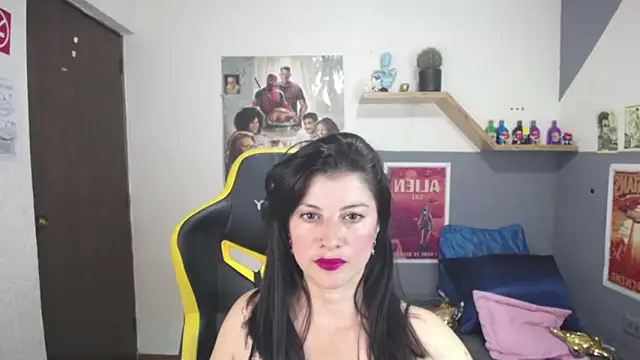 Aliiz 01 online show from 06.05.26