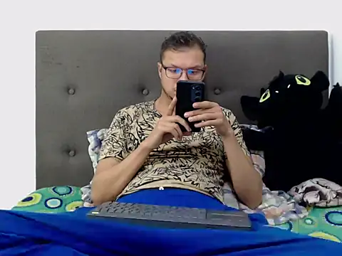 andy loverxx online show from 02.22.26