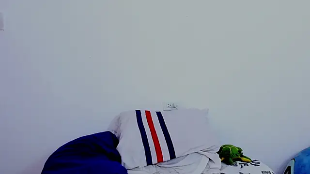 HorniestMilf online show from 02.16.26