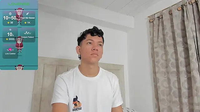 JulianRose 1 online show from 12.30.24