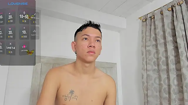 JulianRose 1 online show from 01.07.25