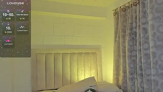 JulianRose 1 online show from 02.06.25