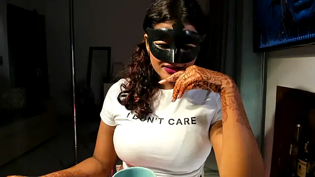 Bad Girl Kayra69 online show from 10.11.25