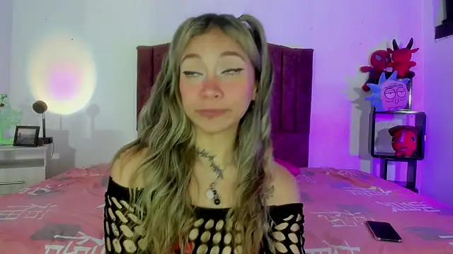 alisson zafiro  online show from 12.10.24