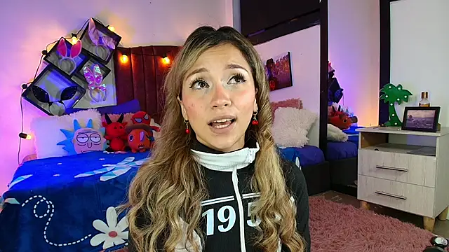 alisson zafiro  online show from 03.09.25