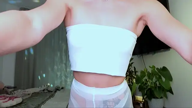 Snapshot of Sp1cyme chatting on 09.22.25 Sp1cyme online show from 09.22.25