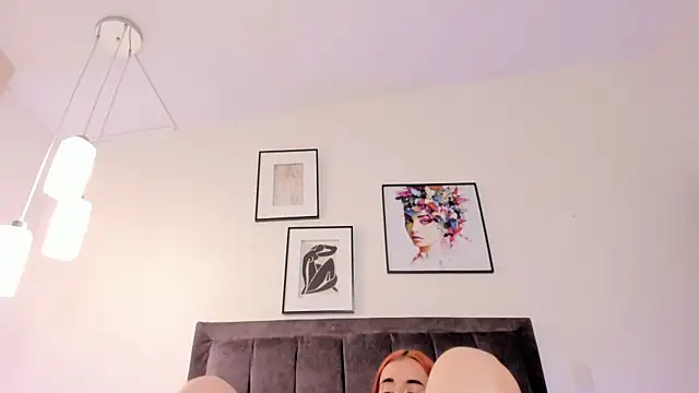 Snapshot of helen_mooree chatting on 01.21.25 helen mooree online show from 01.21.25