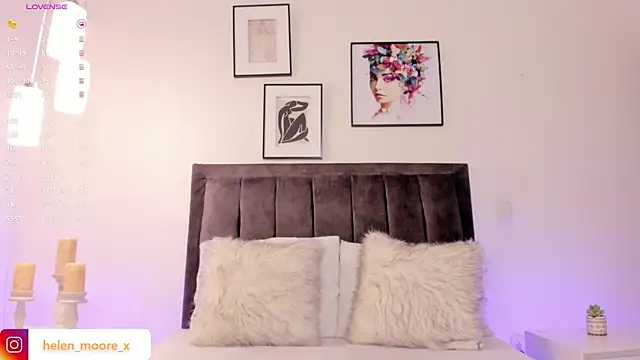 Snapshot of helen_mooree chatting on 01.29.25 helen mooree online show from 01.29.25