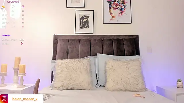Snapshot of helen_mooree chatting on 03.04.25 helen mooree online show from 03.04.25