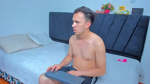 big-dicktop23 online show from 10.09.25