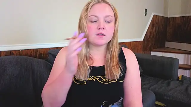 PhatAssBlond online show from 02.28.26