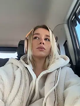 Snapshot of SSSATIVA_model chatting on 02.26.25 SSSATIVA model online show from 02.26.25
