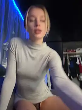 Snapshot of SSSATIVA_model chatting on 03.12.25 SSSATIVA model online show from 03.12.25