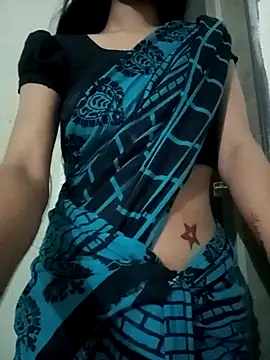 Raya-Moni online show from 12.18.25