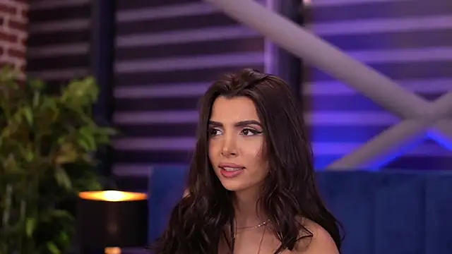 NicoleCellini online show from 01.16.25