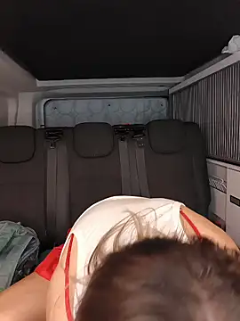 Jade Emeraud online show from 04.09.26