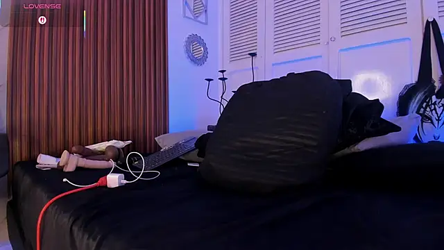 Emiilycollins online show from 02.03.26