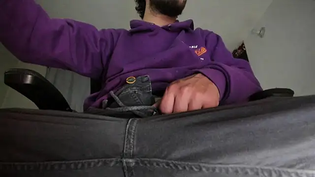 s sven03 online show from 09.29.25