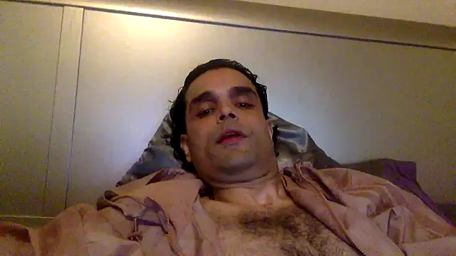 Snapshot of GForceSavage chatting on 10.24.25 GForceSavage online show from 10.24.25