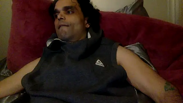 Snapshot of GForceSavage chatting on 10.25.25 GForceSavage online show from 10.25.25