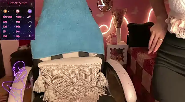 Kanika 9  online show from 01.08.25