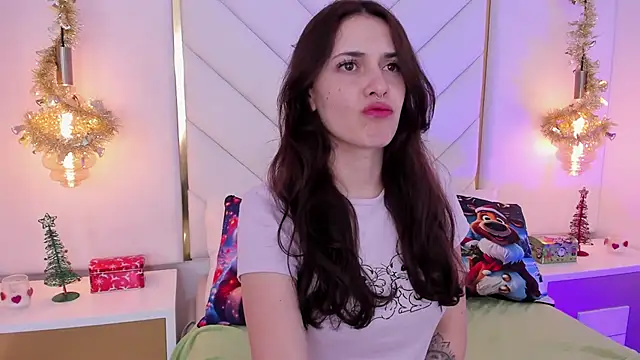 Flor delunaa online show from 01.05.25