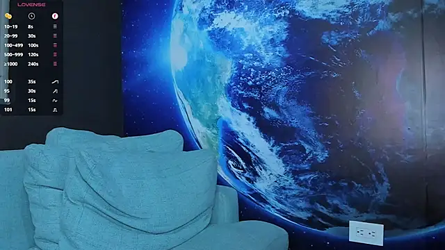 delessandro world online show from 10.28.25