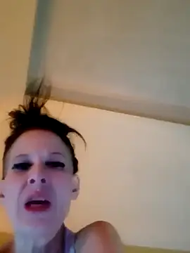 Snapshot of michele462 chatting on 09.30.25 michele462 online show from 09.30.25