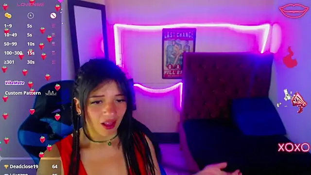 Snapshot of angelie_3 chatting on 01.21.25 angelie 3 online show from 01.21.25