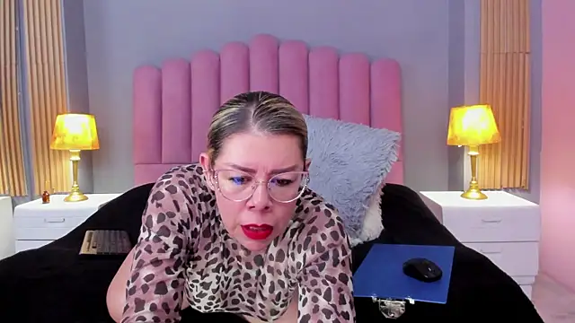 RamonaSimons online show from 01.09.25