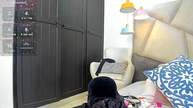 FaloonRoussel online show from 02.04.26